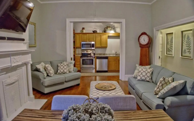 photo 3 of Beautiful 6 Bed, 5 Bath Historic Savannah Home
