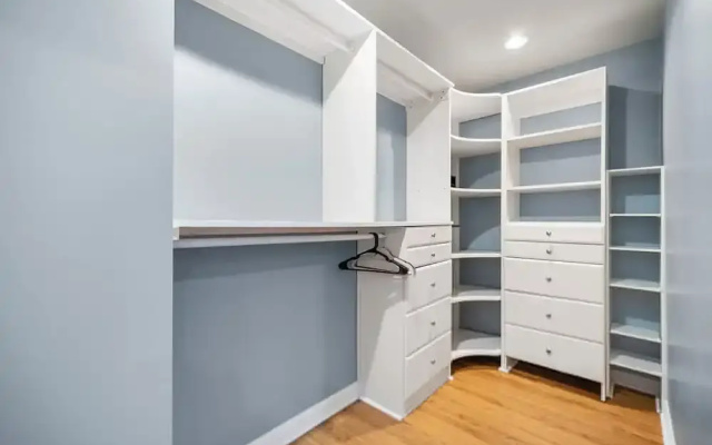 photo 5 of Beautiful and Quiet Newly Renovated 4 Bedroom Retreat