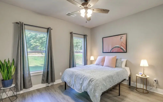 photo 4 of Beautiful Bella Vista Home: Grill, Bike To Trails!