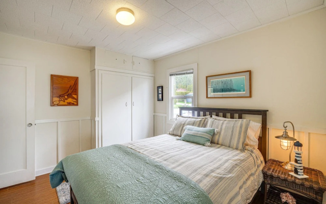 photo 4 of Beautiful Birch Bay Retreat w/ Deck & Fire Pit!
