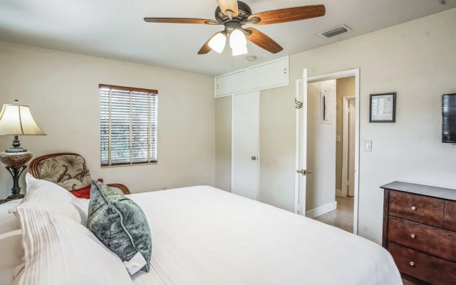 photo 5 of Beautiful Comfy Home With Private Hot Tub Close To Beach 2 Bedroom Home by RedAwning