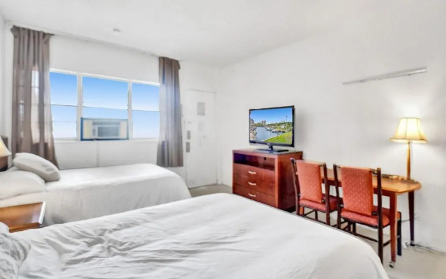 photo 2 of Beautiful cozy Studio apartment walk from the ocean!
