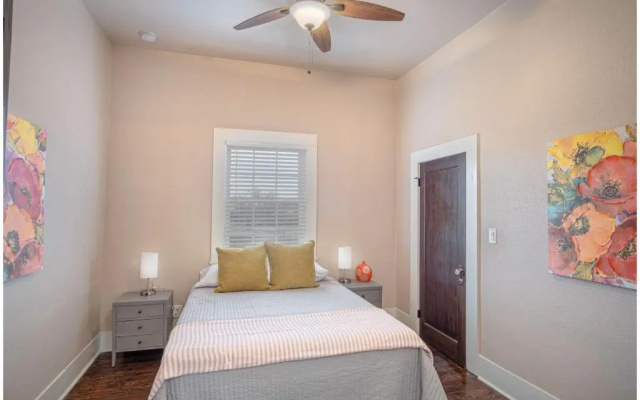 photo 5 of Beautiful Craftmans  4BR/2,5BA Home Near Downtown