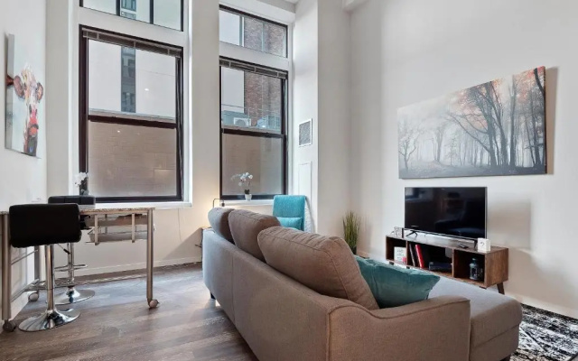 photo 3 of Beautiful Downtown Condo with Amenities Galore 229