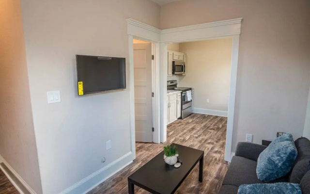 photo 3 of Beautiful Guest House on New Built Home Near Downtown