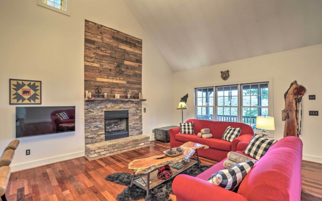 photo 2 of Tranquil Hendersonville Cabin w/ Mountain Views!