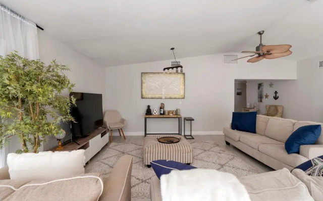 photo 4 of Beautiful home- Private getaway-Heated Pool/Hottub