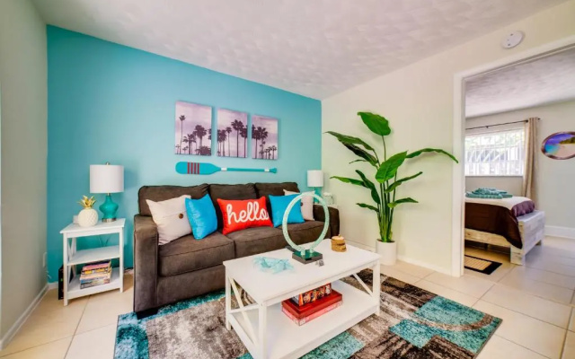 photo 5 of Beautiful Old Apartment with Beach Gear