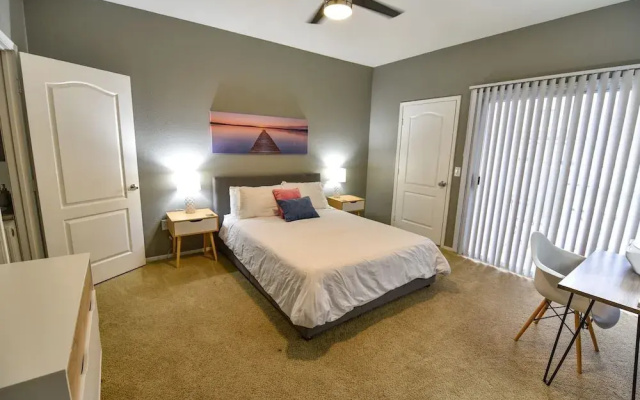 photo 4 of Beautiful & Quiet Apartment 15 Minutes From Strip