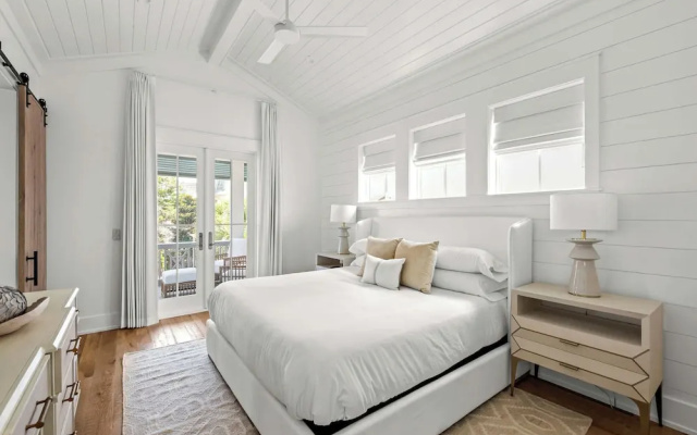 photo 5 of Beautiful Seacrest Home, Sleeps 16 - Lagoon Pool and Beach Tram Service