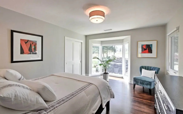 photo 5 of Beautiful Sonoma House w/ Patio & Vineyard Views!