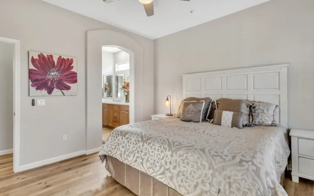photo 5 of Beautiful Upscale North Scottsdale Condo At Tesoro At Grayhawk 2 Bedroom Condo by RedAwning