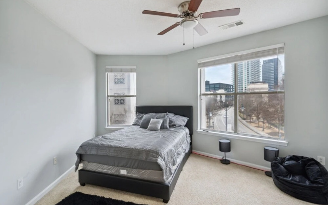 photo 4 of Beautifull Stays Extravagant & Luxury Living 2 Bedroom Apts by RedAwning, Atlanta
