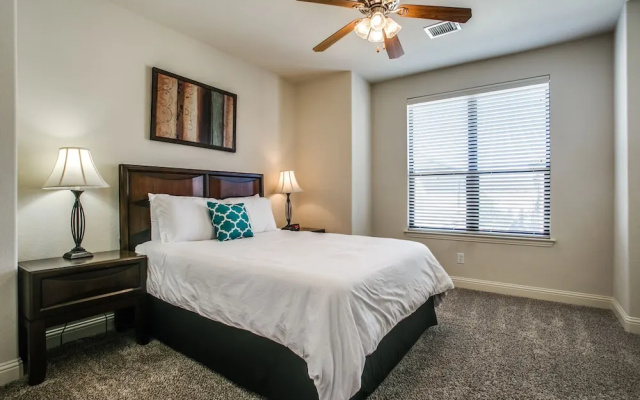 photo 3 of Beautifully furnished TownHome at shops