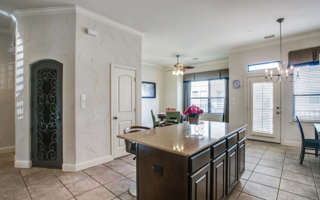 photo 4 of Beautifully furnished TownHome at shops
