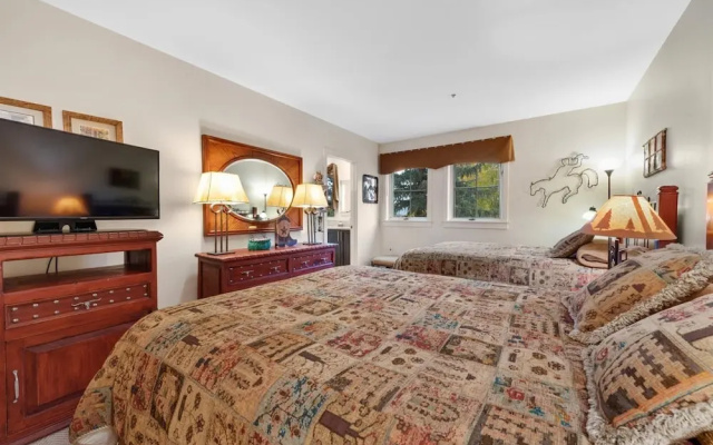 photo 5 of Beaver Creek Centennial 2 Bedroom #17