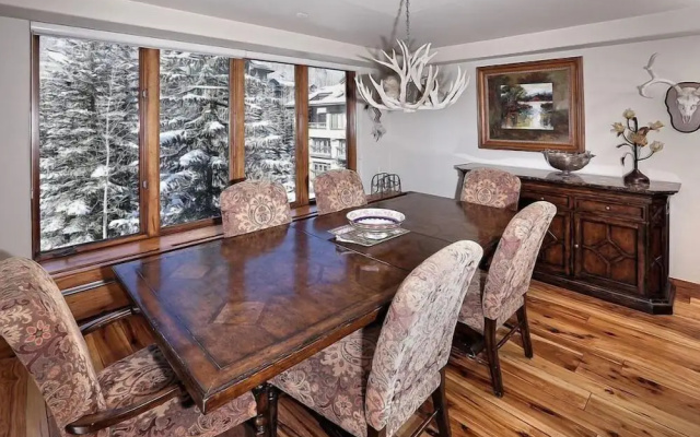 photo 5 of Beaver Creek Pines 4 Bedroom Ski in, Ski out Vacation Rental With Restaurant, Outdoor Pool, Jacuzzi and Fitness Center