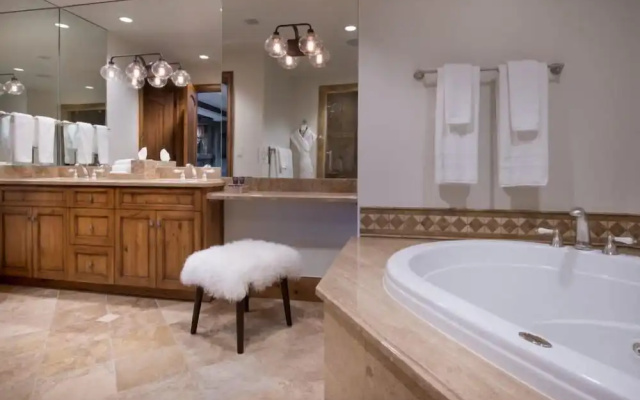 photo 4 of Bachelor Gulch Ritz-carlton 2 Bedroom Mountain Residence With Ski in, Ski out Access, Hot Tub, and Full Service Spa