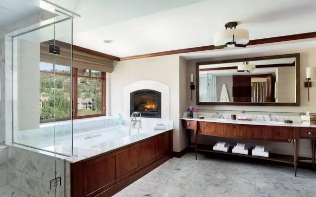 photo 5 of Bachelor Gulch Ritz-carlton 2 Bedroom Mountain Residence With Ski in, Ski out Access, Hot Tub, and Full Service Spa