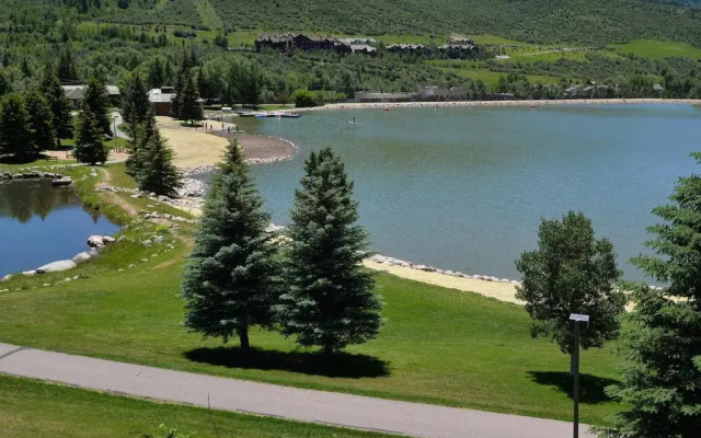 photo 5 of Beaver Creek West 14