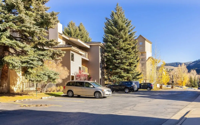 photo 5 of Beaver Creek West S2 1 Condo by RedAwning