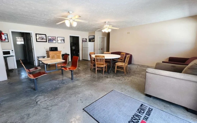 photo 2 of Beaver Dam Dive Shop and Resort