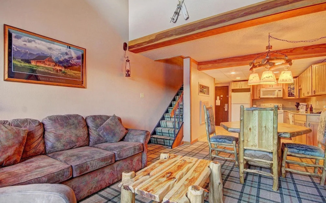 photo 3 of Beaver Run 34480 by RedAwning
