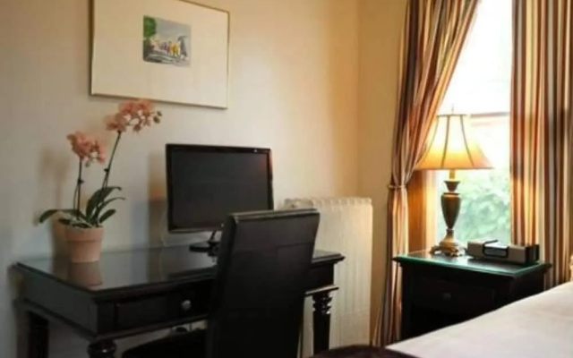 photo 2 of Bed & Breakfast Inn Seattle