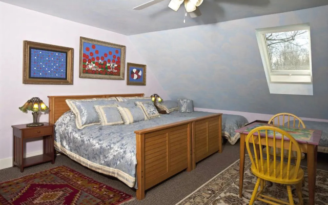 photo 2 of Beds on Clouds