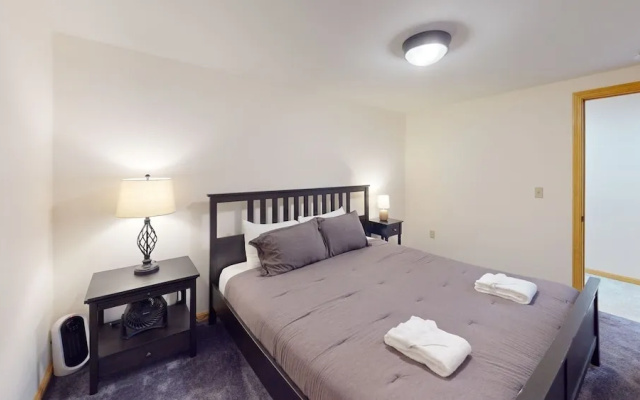 photo 5 of Beechwood Home Brought to you by GetAway Vacations