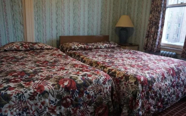 photo 3 of Bel Air Hotel