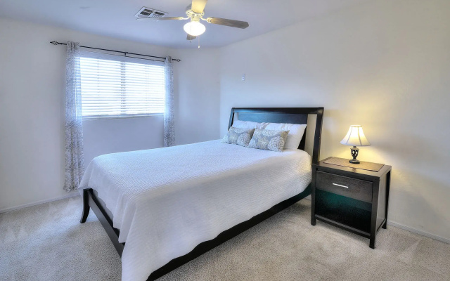photo 5 of Bel Fleur - 6 Bed Home - Litchfield Park