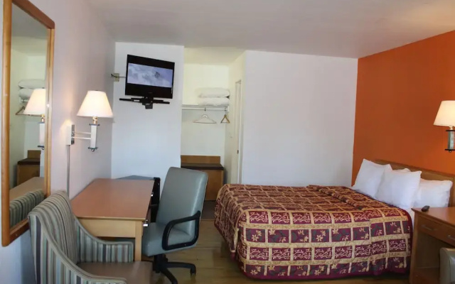 photo 3 of Bella Vista Inn