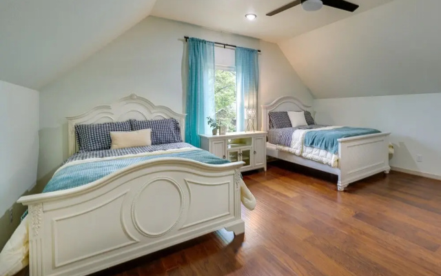 photo 5 of Bella Vista Vacation Rental on The Back 40 Trail!