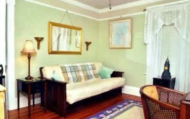photo 3 of Belle View Inn