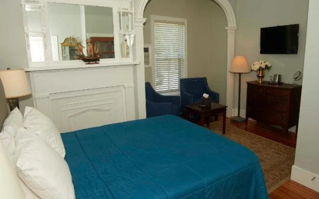 photo 3 of Bellevue House