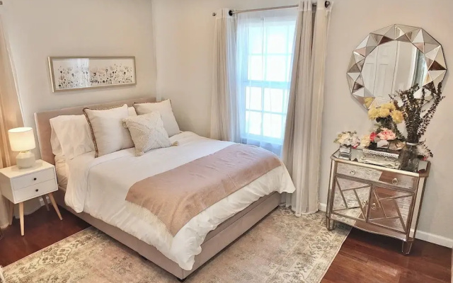 photo 5 of Bellflower Breeze Charming 3 BDR in Long Beach!