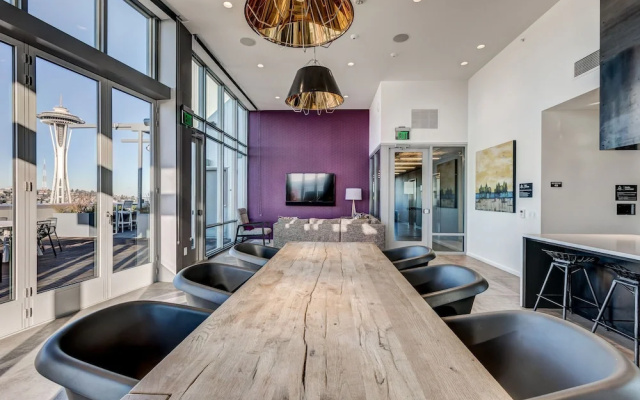 photo 2 of Belltown Corporate Housing Apartments by Luxe Hubs