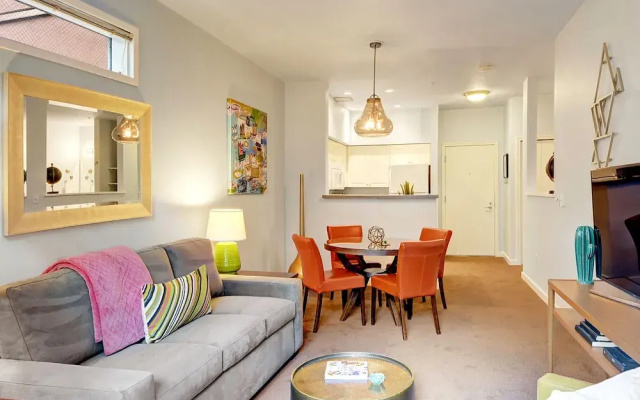 photo 5 of Belltown Court Bliss - Studio Apartment