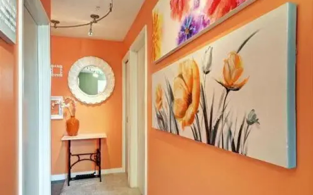 photo 4 of Belltown Court Sunset Suite