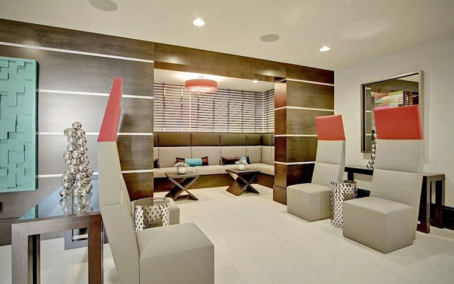 photo 2 of Belltown Pike Place Suites by Luxe Hubs