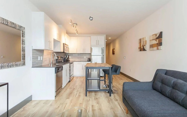 photo 3 of Belltown Waterfront Suites by Barsala