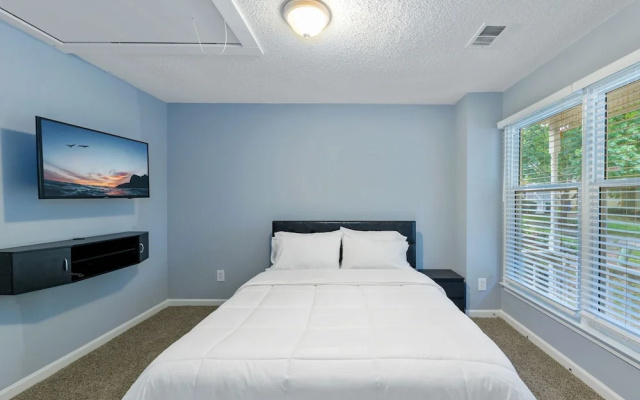 photo 3 of Beltline Living In The Heart Of Historic West End! 4 Bedroom Home by Redawning