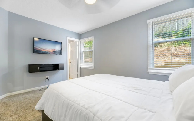 photo 4 of Beltline Living In The Heart Of Historic West End! 4 Bedroom Home by Redawning