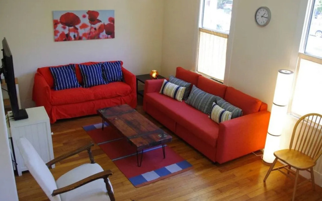 photo 2 of Berkeley XXL Delux Supreme House