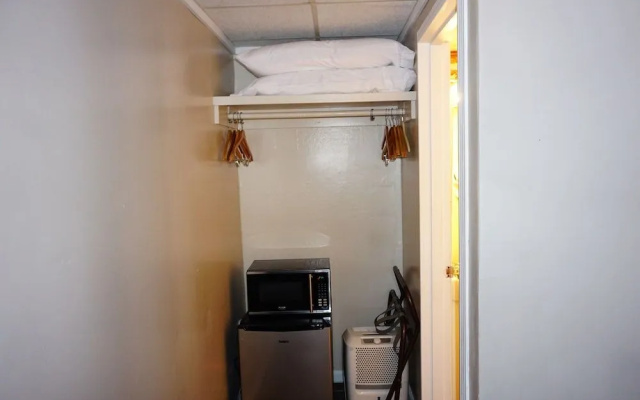 photo 5 of Berkshire Hills Country Inn