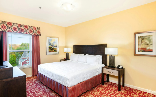 photo 5 of Berkshire Mountain Lodge