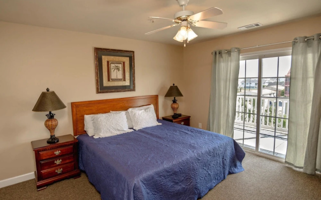 photo 5 of Bermuda Breeze D Holiday Home Holiday home 8