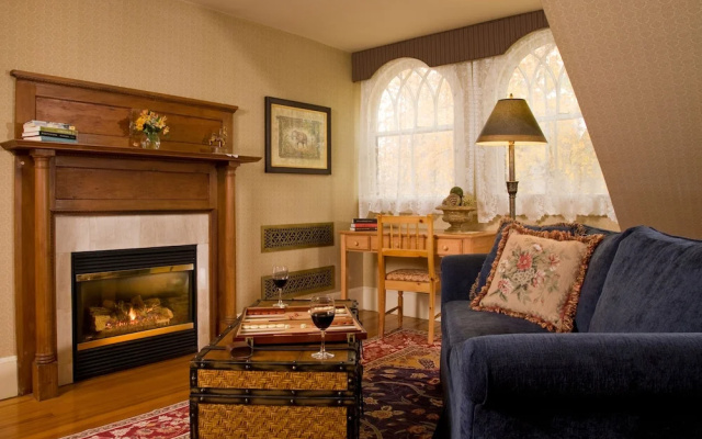 photo 2 of Berry Manor Inn