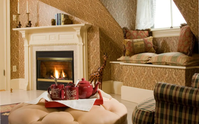 photo 3 of Berry Manor Inn